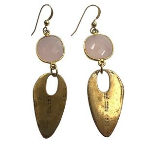 Pair Rose Quartz Crystal and Gold Hammered Earrings - Drop Boho Dainty Style
